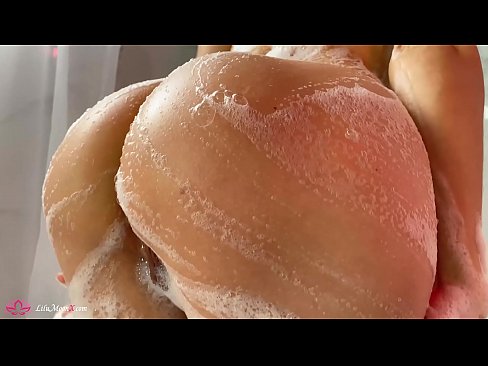❤️ Brunetka Masturbuje cipkę wibratorem do intensywnego orgazmu pod prysznicem ❤❌ Fucking video at us ❌️